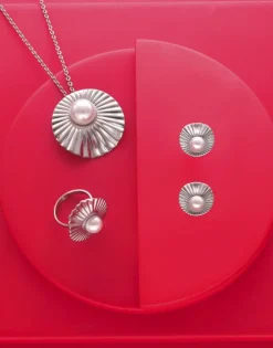 Discount Majorica Large Le Palm Steel Ring With White Pearl