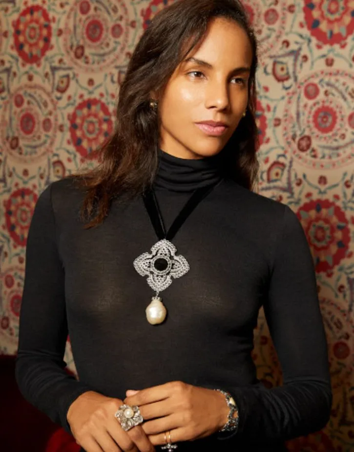 Cheap Majorica Peregrina Pendant With Onyx And Baroque Pearl