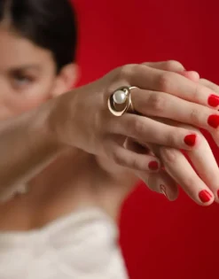 Discount Majorica Petra Ring With Pearl In Gold Steel