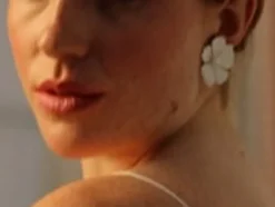 Cheap Majorica Santorini Bianco Bridal Earrings Large Nacre Flower With Pearls