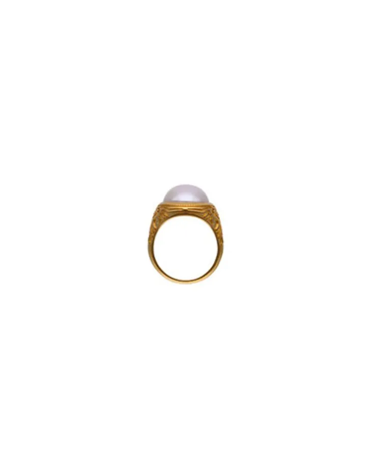 Cheap Majorica Zale Hallmark Ring With A Round White Half Pearl